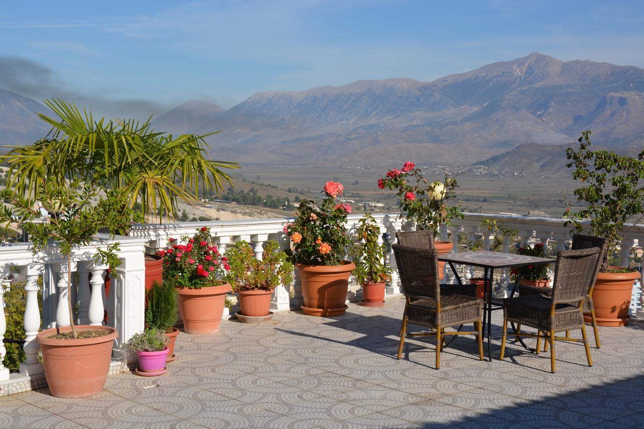 Guest house Memushi Gjirokastër Extérieur photo