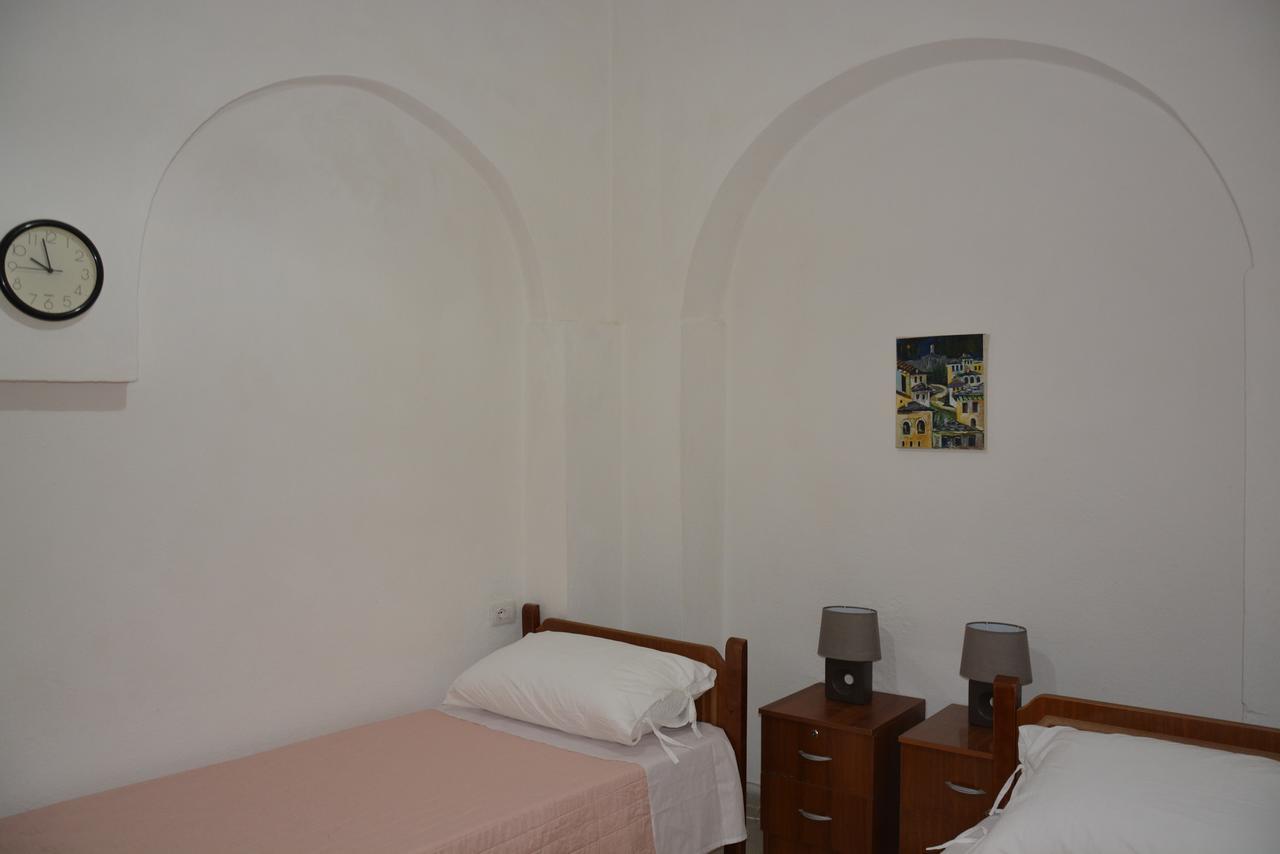 Guest house Memushi Gjirokastër Extérieur photo